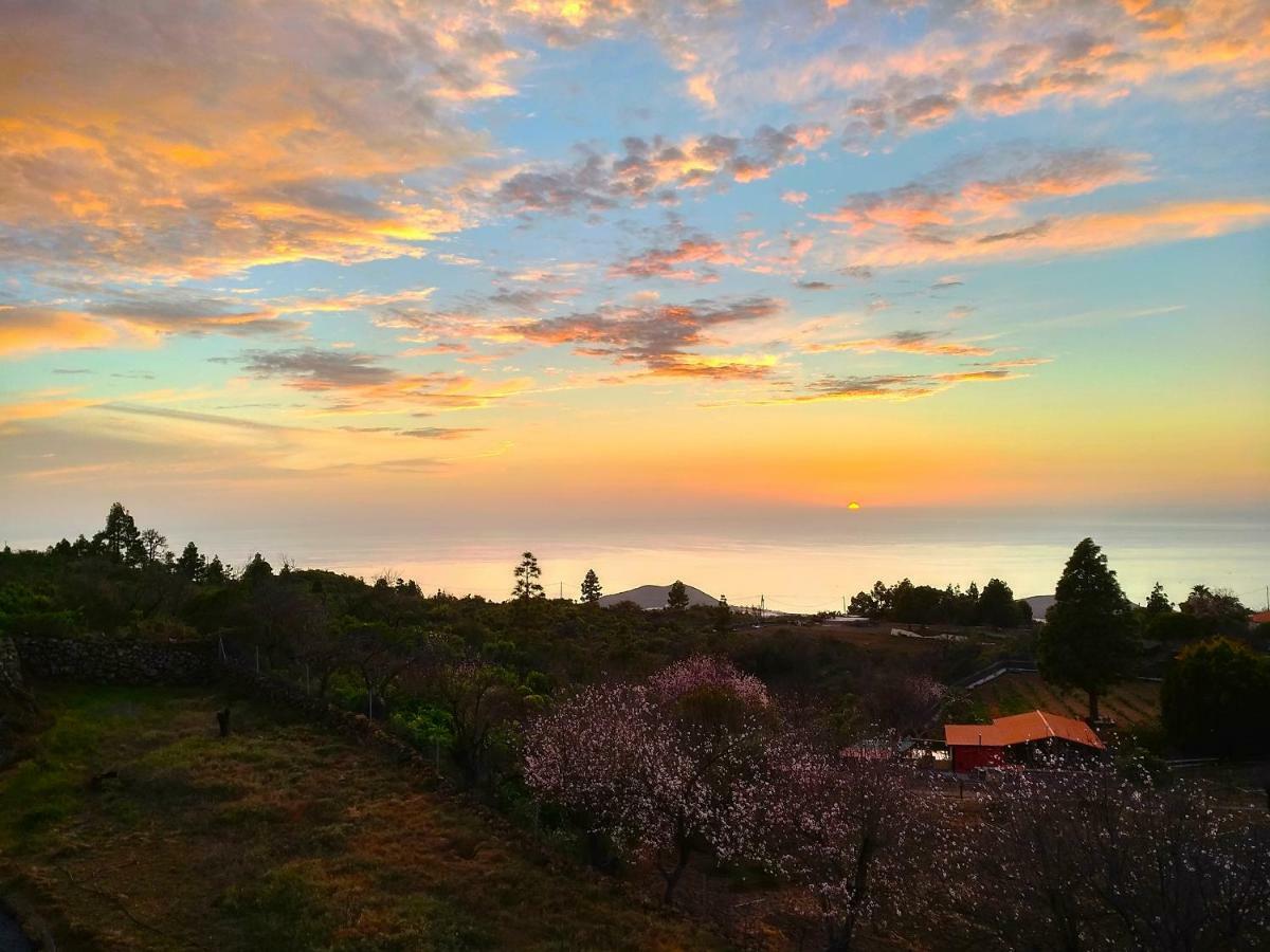 Puesta De Sol Villa El Paso Luaran gambar